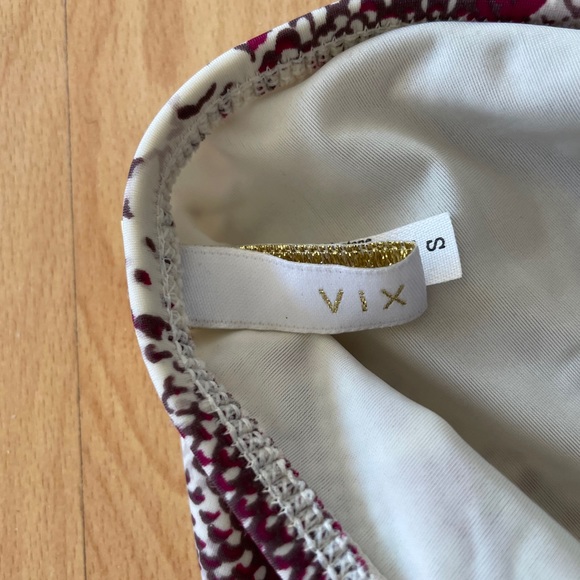 Like new Vix one piece swimsuit snake print - Picture 6 of 6